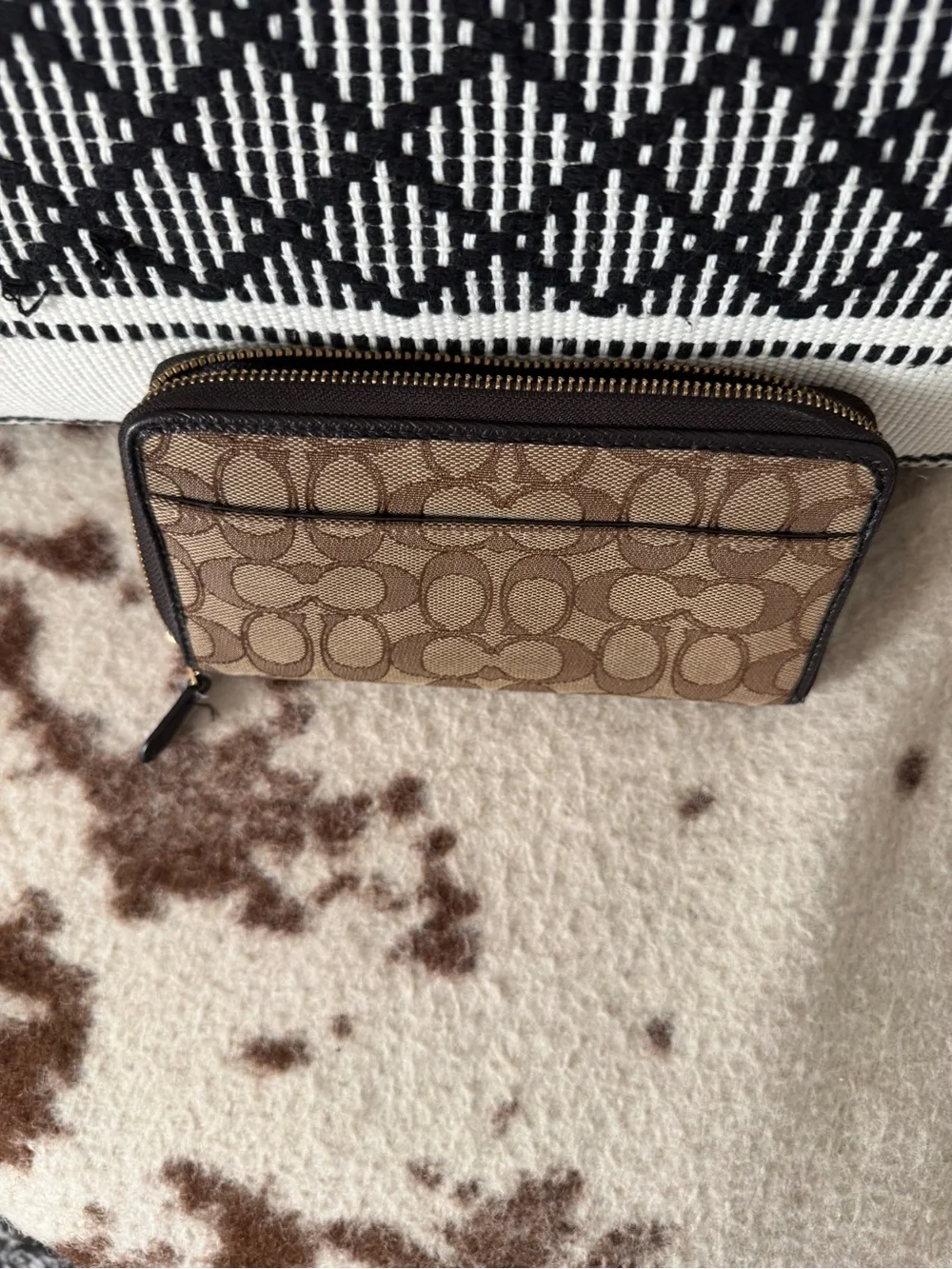 Coach Brown Signature Canvas Zip Around Card Holder with Gold Logo